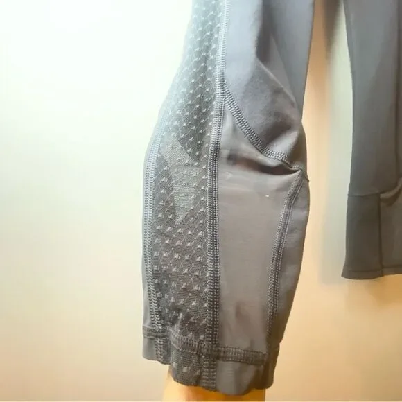 Grey Knockout by Victorias Secret capri legging size small - Picture 4 of 8